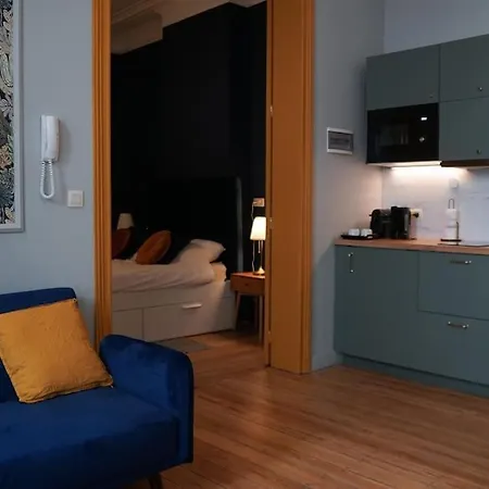 La Du Perron Apartment *